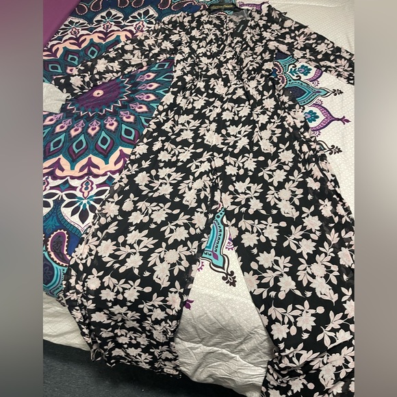 bebe Pants - New, never worn. To small for  me.